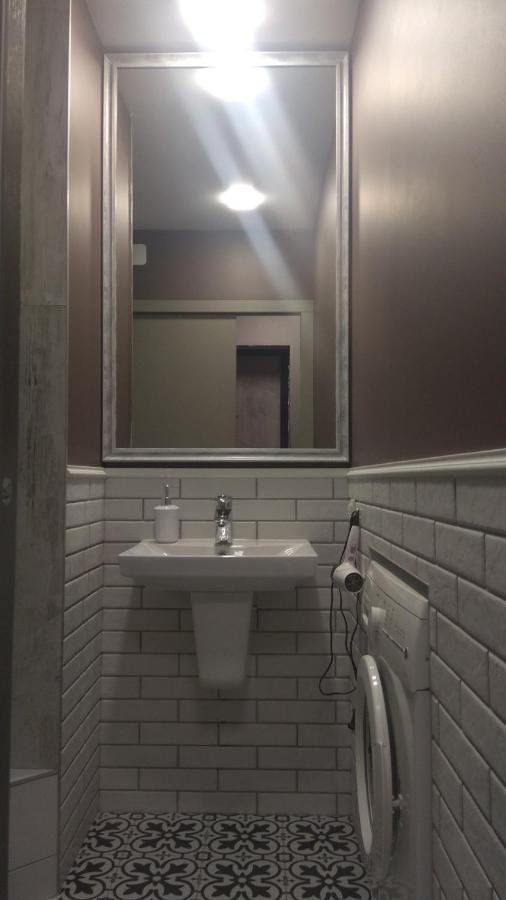 Super Apartment On O.Polya 137 Dnipro Dış mekan fotoğraf